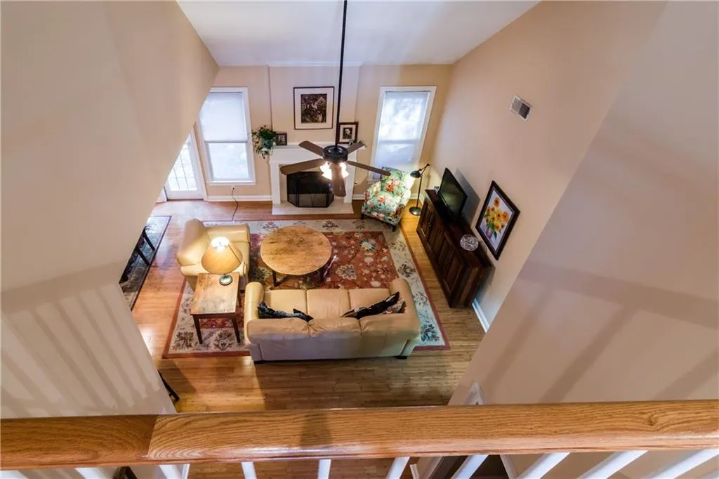 6250 Glen Oaks Lane, Sandy Springs, Georgia 30328, 4 Bedrooms Bedrooms, ,3 BathroomsBathrooms,Residential,Sold,6250 Glen Oaks Lane,5933340