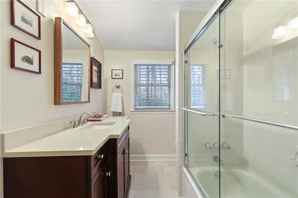 6385 River Overlook Drive, Sandy Springs, Georgia 30328, 5 Bedrooms Bedrooms, ,4 BathroomsBathrooms,Residential,Sold,6385 River Overlook Drive,6685826