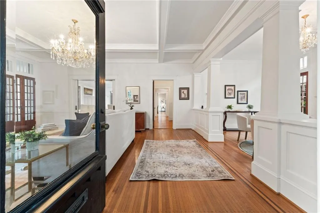 121 17th Street Ne, Atlanta, Georgia 30309, 4 Bedrooms Bedrooms, ,2 BathroomsBathrooms,Residential,For Sale,121 17th Street Ne,7673673