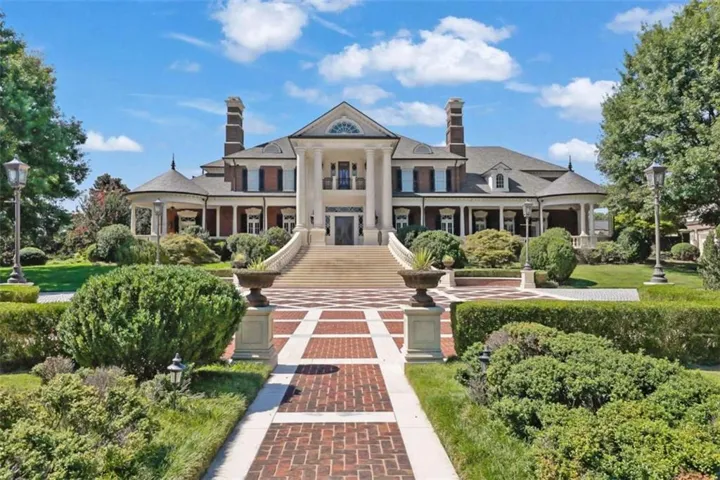 5200 Moore Road, Suwanee, Georgia 30024