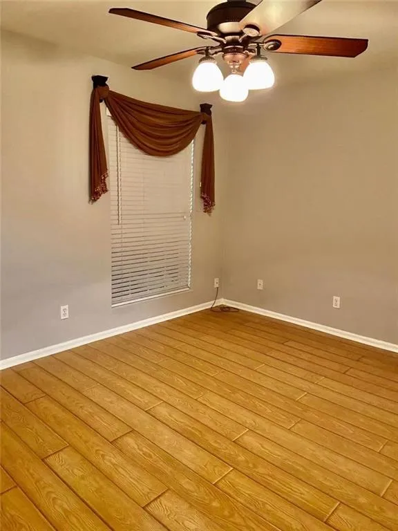 5671 Kingsport Drive, Atlanta, Georgia 30342, 2 Bedrooms Bedrooms, ,1 BathroomBathrooms,Residential,Sold,5671 Kingsport Drive,6874303