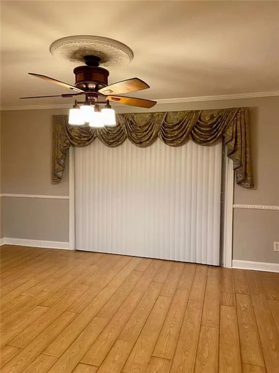 5671 Kingsport Drive, Atlanta, Georgia 30342, 2 Bedrooms Bedrooms, ,1 BathroomBathrooms,Residential,Sold,5671 Kingsport Drive,6874303