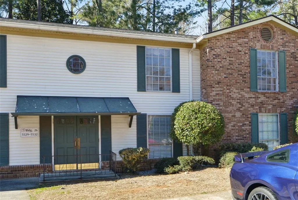 5531 Kingsport Drive, Sandy Springs, Georgia 30342, 2 Bedrooms Bedrooms, ,1 BathroomBathrooms,Residential,Sold,5531 Kingsport Drive,6716768