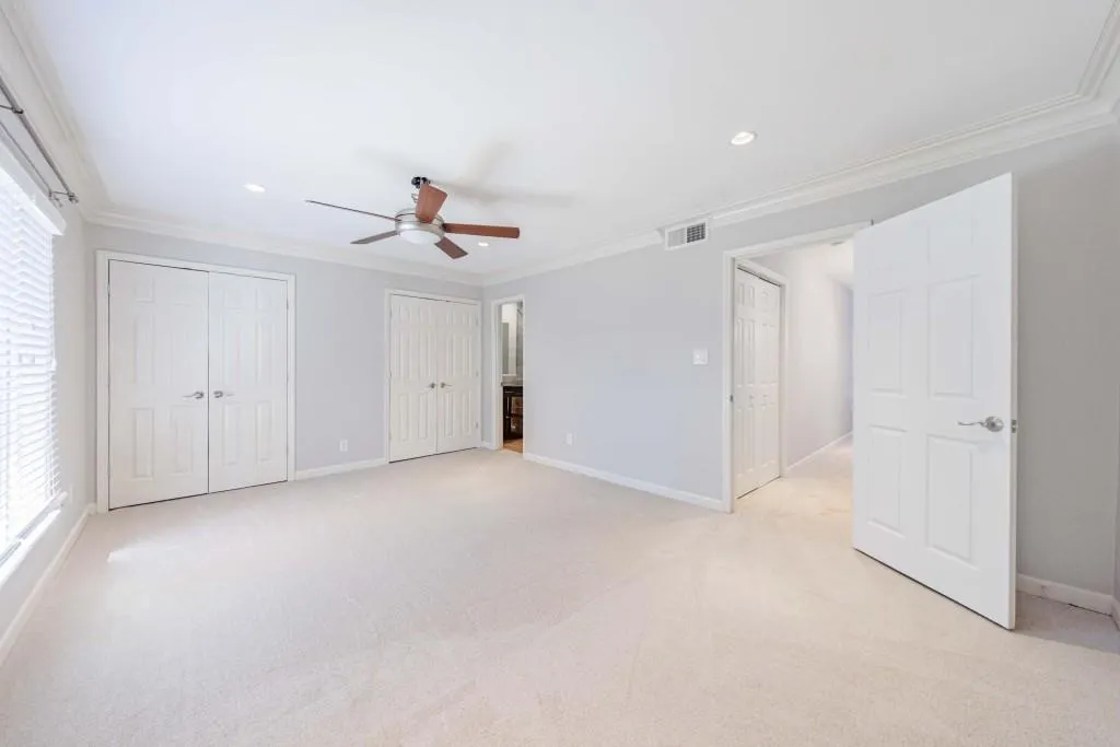 13 Ivy Square Ne, Atlanta, Georgia 30342, 3 Bedrooms Bedrooms, ,3 BathroomsBathrooms,Residential,For Sale,13 Ivy Square Ne,7592131