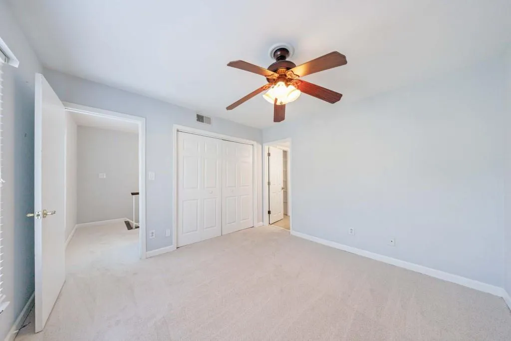13 Ivy Square Ne, Atlanta, Georgia 30342, 3 Bedrooms Bedrooms, ,3 BathroomsBathrooms,Residential,For Sale,13 Ivy Square Ne,7592131