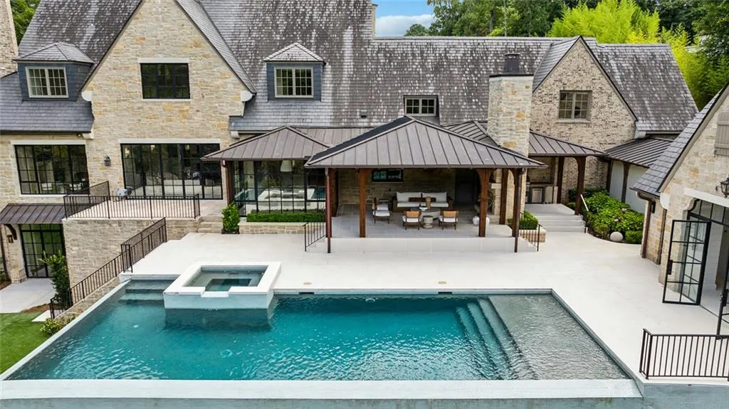 4725 Nw Northside Drive, Sandy Springs, Georgia 30327, 7 Bedrooms Bedrooms, ,10 BathroomsBathrooms,Residential,For Sale,4725 Nw Northside Drive,7608475