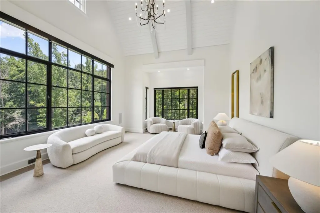 4725 Nw Northside Drive, Sandy Springs, Georgia 30327, 7 Bedrooms Bedrooms, ,10 BathroomsBathrooms,Residential,For Sale,4725 Nw Northside Drive,7608475