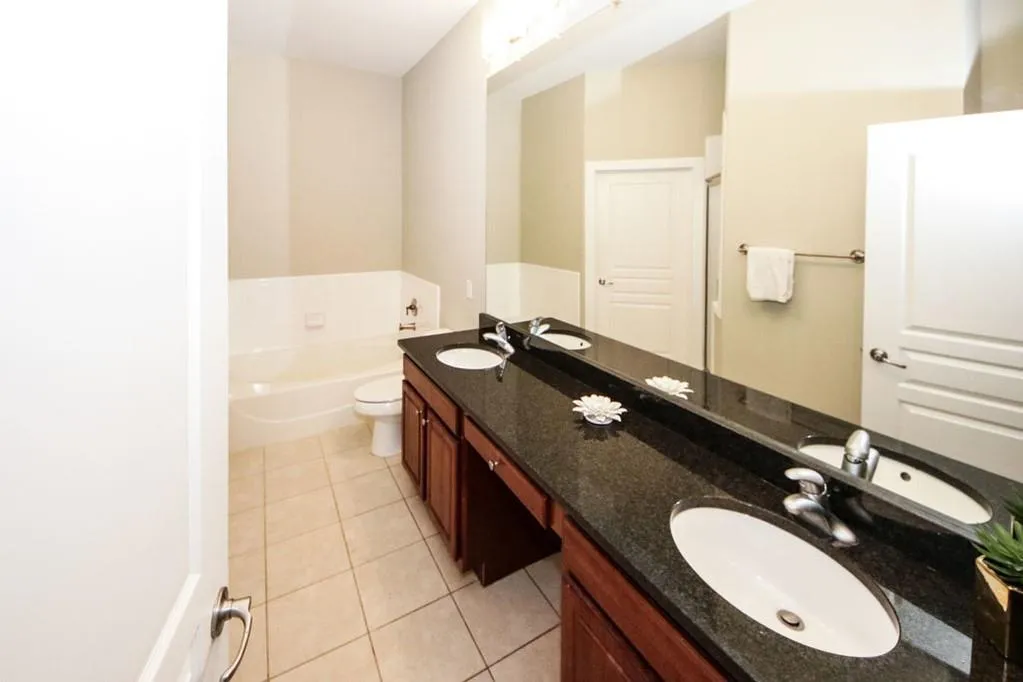 799 Hammond Drive Unit 124, Atlanta, Georgia 30328, 1 Bedroom Bedrooms, ,1 BathroomBathrooms,Residential,Sold,799 Hammond Drive Unit 124,6670911