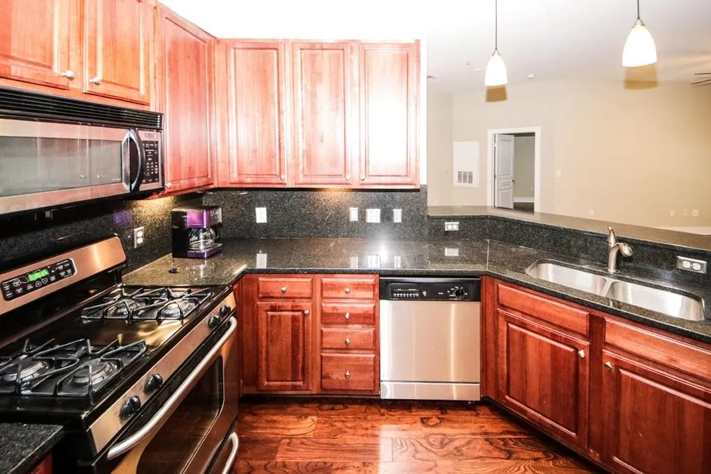 799 Hammond Drive Unit 124, Atlanta, Georgia 30328, 1 Bedroom Bedrooms, ,1 BathroomBathrooms,Residential,Sold,799 Hammond Drive Unit 124,6670911