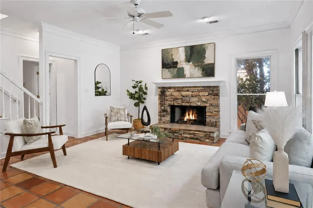 576 Pelham Road Ne, Atlanta, Georgia 30324, 5 Bedrooms Bedrooms, 0 ,3 BathroomsBathrooms,Residential,For Sale,576 Pelham Road Ne,7848669