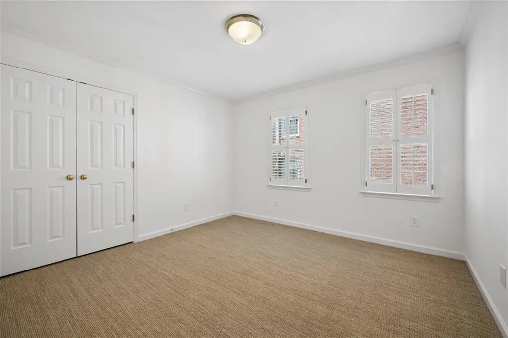 576 Pelham Road Ne, Atlanta, Georgia 30324, 5 Bedrooms Bedrooms, 0 ,3 BathroomsBathrooms,Residential,For Sale,576 Pelham Road Ne,7848669