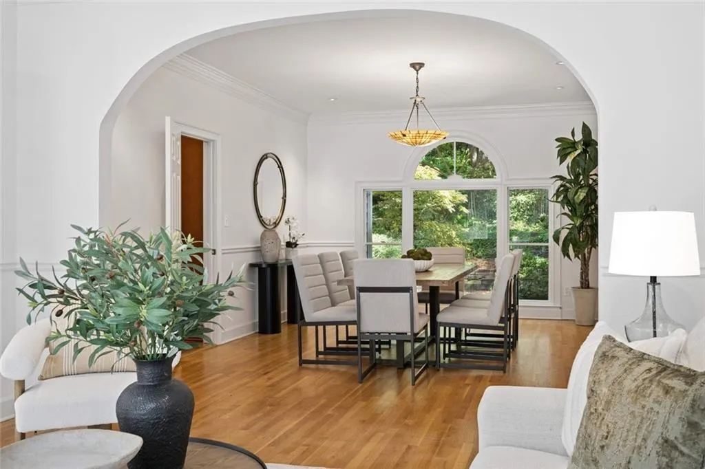 576 Pelham Road Ne, Atlanta, Georgia 30324, 5 Bedrooms Bedrooms, 0 ,3 BathroomsBathrooms,Residential,For Sale,576 Pelham Road Ne,7848669