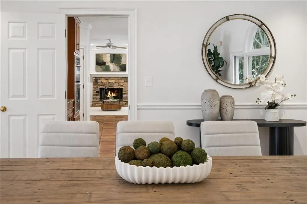 576 Pelham Road Ne, Atlanta, Georgia 30324, 5 Bedrooms Bedrooms, 0 ,3 BathroomsBathrooms,Residential,For Sale,576 Pelham Road Ne,7848669