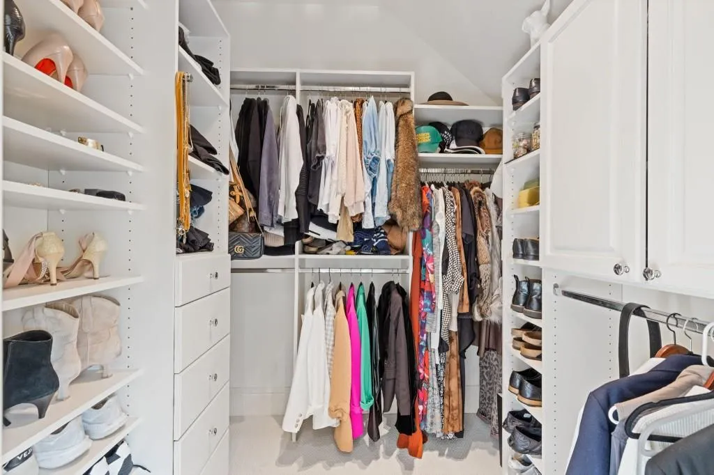 764 Burke Road, Atlanta, Georgia 30305, 5 Bedrooms Bedrooms, ,4 BathroomsBathrooms,Residential,For Sale,764 Burke Road,7678186