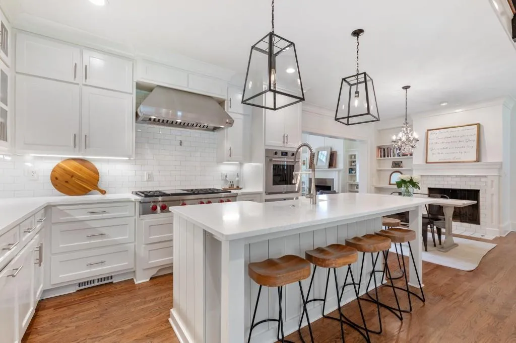 764 Burke Road, Atlanta, Georgia 30305, 5 Bedrooms Bedrooms, ,4 BathroomsBathrooms,Residential,For Sale,764 Burke Road,7678186