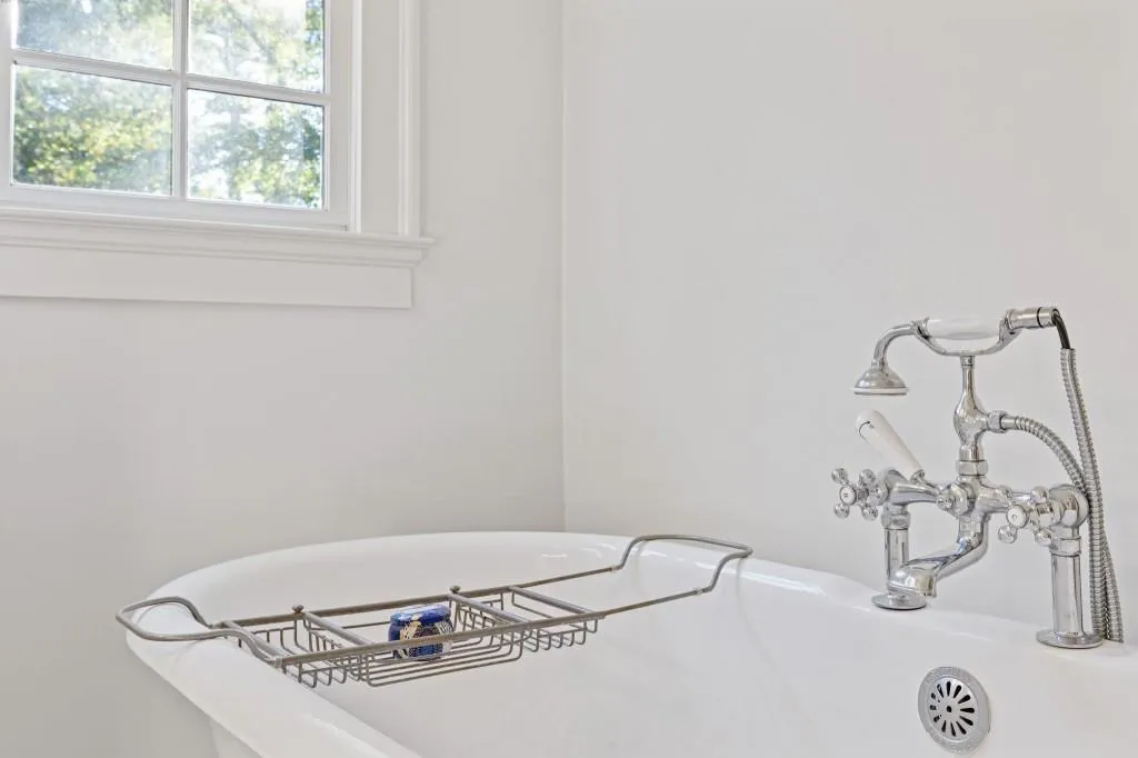 764 Burke Road, Atlanta, Georgia 30305, 5 Bedrooms Bedrooms, ,4 BathroomsBathrooms,Residential,For Sale,764 Burke Road,7678186