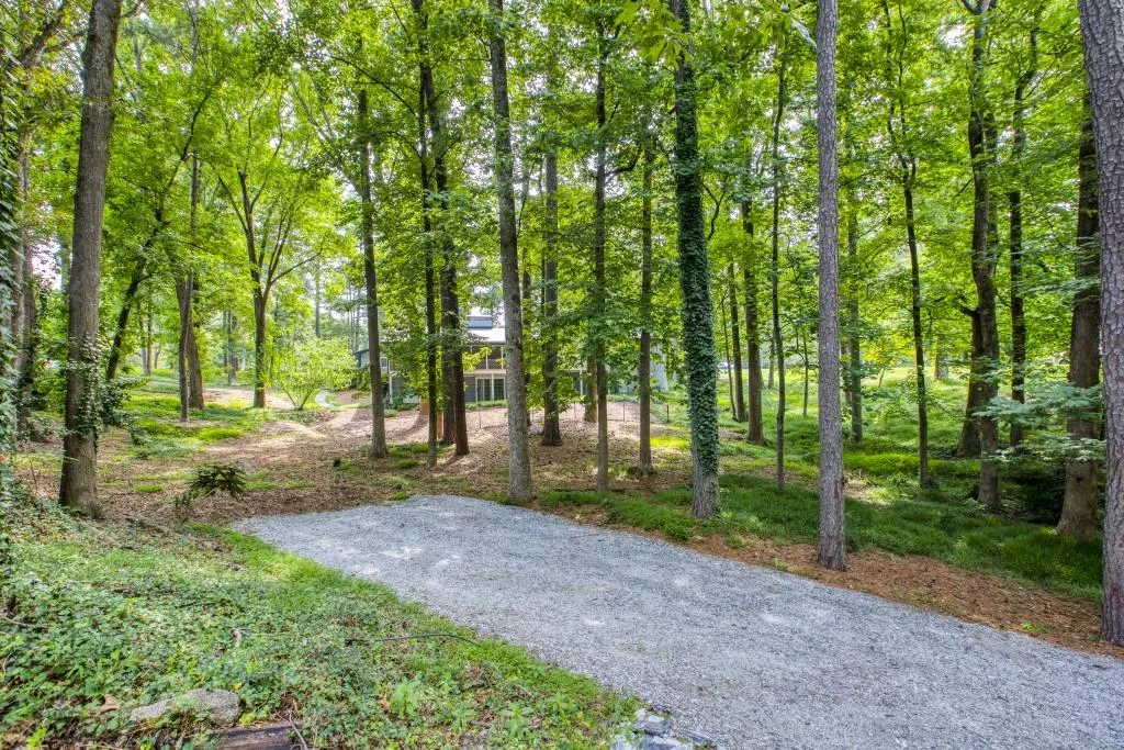 7905 Innsbruck Drive, Sandy Springs, Georgia 30350, 5 Bedrooms Bedrooms, ,3 BathroomsBathrooms,Residential,Sold,7905 Innsbruck Drive,7077688