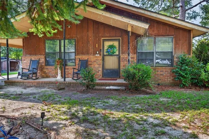 302 Lakeview Drive, Glennville, Georgia 30427