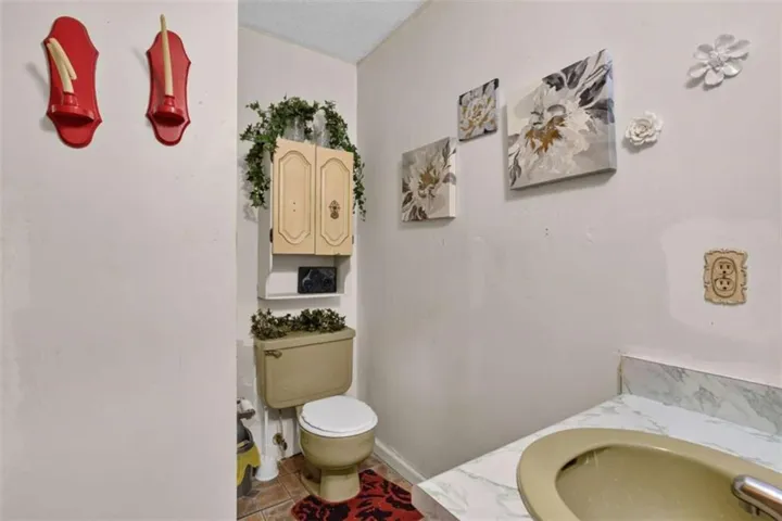 1170