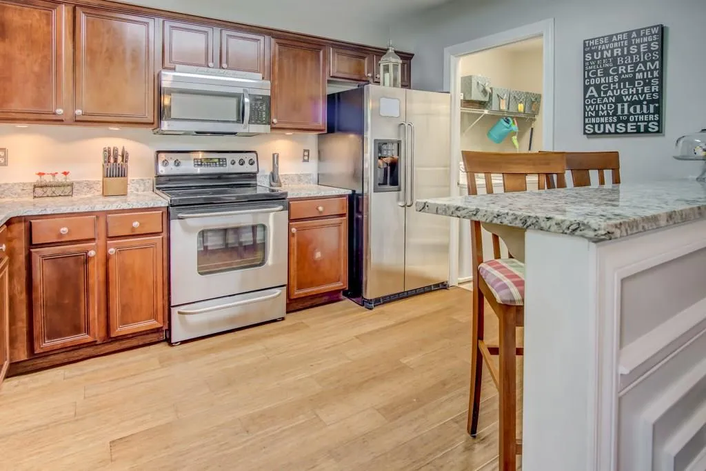 68 Mount Vernon Circle, Sandy Springs, Georgia 30338, 2 Bedrooms Bedrooms, ,2 BathroomsBathrooms,Residential,Sold,68 Mount Vernon Circle,5902692
