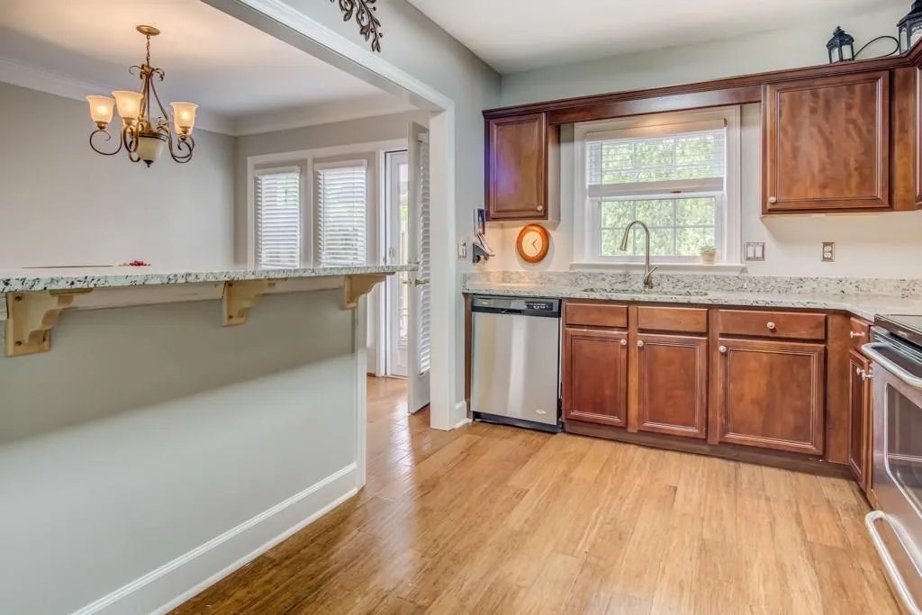 68 Mount Vernon Circle, Sandy Springs, Georgia 30338, 2 Bedrooms Bedrooms, ,2 BathroomsBathrooms,Residential,Sold,68 Mount Vernon Circle,5902692