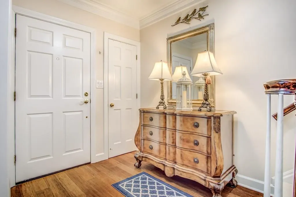 68 Mount Vernon Circle, Sandy Springs, Georgia 30338, 2 Bedrooms Bedrooms, ,2 BathroomsBathrooms,Residential,Sold,68 Mount Vernon Circle,5902692