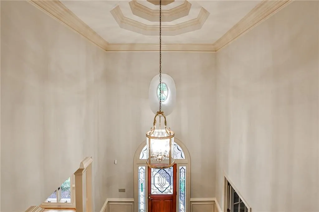 815 Jett Ferry Manor, Sandy Springs, Georgia 30350, 4 Bedrooms Bedrooms, ,3 BathroomsBathrooms,Residential,Sold,815 Jett Ferry Manor,6886249