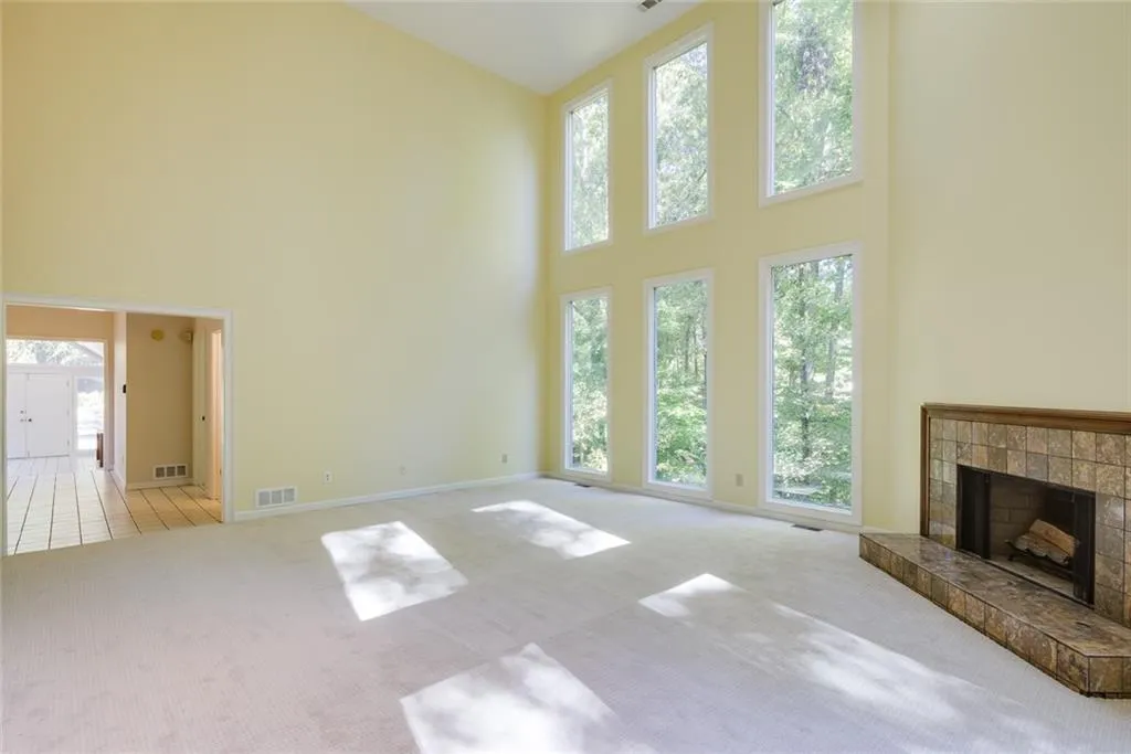 605 Valley Hall Drive, Sandy Springs, Georgia 30350, 4 Bedrooms Bedrooms, ,3 BathroomsBathrooms,Residential,Sold,605 Valley Hall Drive,7127588