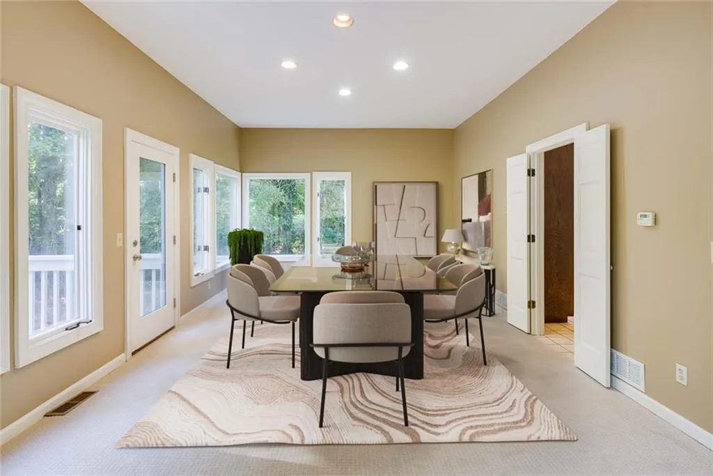 605 Valley Hall Drive, Sandy Springs, Georgia 30350, 4 Bedrooms Bedrooms, ,3 BathroomsBathrooms,Residential,Sold,605 Valley Hall Drive,7127588