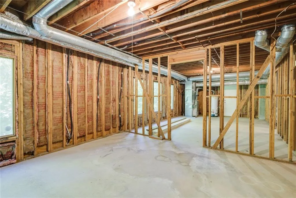 605 Valley Hall Drive, Sandy Springs, Georgia 30350, 4 Bedrooms Bedrooms, ,3 BathroomsBathrooms,Residential,Sold,605 Valley Hall Drive,7127588