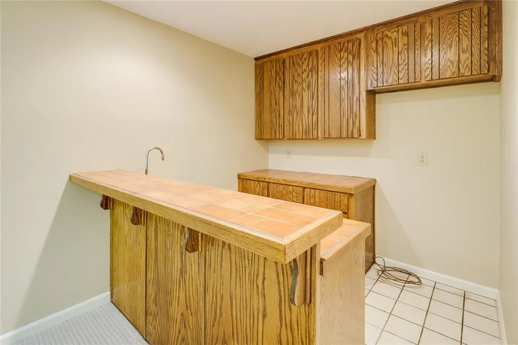 605 Valley Hall Drive, Sandy Springs, Georgia 30350, 4 Bedrooms Bedrooms, ,3 BathroomsBathrooms,Residential,Sold,605 Valley Hall Drive,7127588