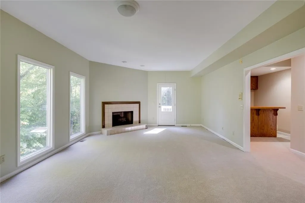 605 Valley Hall Drive, Sandy Springs, Georgia 30350, 4 Bedrooms Bedrooms, ,3 BathroomsBathrooms,Residential,Sold,605 Valley Hall Drive,7127588