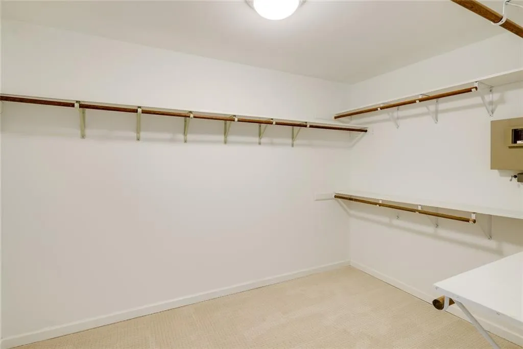 605 Valley Hall Drive, Sandy Springs, Georgia 30350, 4 Bedrooms Bedrooms, ,3 BathroomsBathrooms,Residential,Sold,605 Valley Hall Drive,7127588