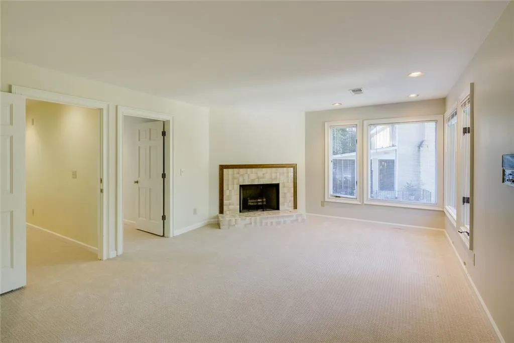 605 Valley Hall Drive, Sandy Springs, Georgia 30350, 4 Bedrooms Bedrooms, ,3 BathroomsBathrooms,Residential,Sold,605 Valley Hall Drive,7127588