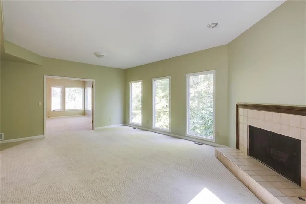 605 Valley Hall Drive, Sandy Springs, Georgia 30350, 4 Bedrooms Bedrooms, ,3 BathroomsBathrooms,Residential,Sold,605 Valley Hall Drive,7127588