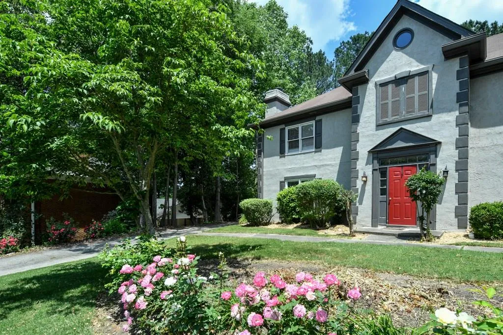 9158 Carroll Manor Drive, Sandy Springs, Georgia 30350, 3 Bedrooms Bedrooms, ,2 BathroomsBathrooms,Residential,Sold,9158 Carroll Manor Drive,6009193
