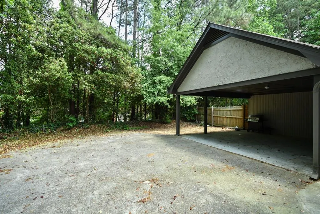 9158 Carroll Manor Drive, Sandy Springs, Georgia 30350, 3 Bedrooms Bedrooms, ,2 BathroomsBathrooms,Residential,Sold,9158 Carroll Manor Drive,6009193