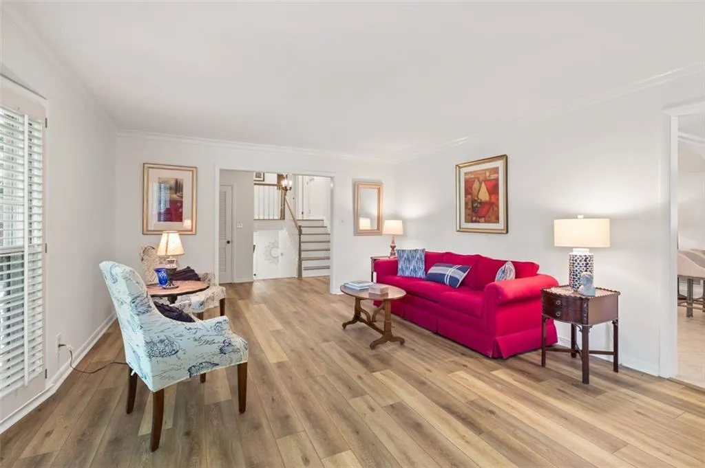 677 Starlight Drive, Sandy Springs, Georgia 30342, 4 Bedrooms Bedrooms, ,3 BathroomsBathrooms,Residential,Sold,677 Starlight Drive,7096687