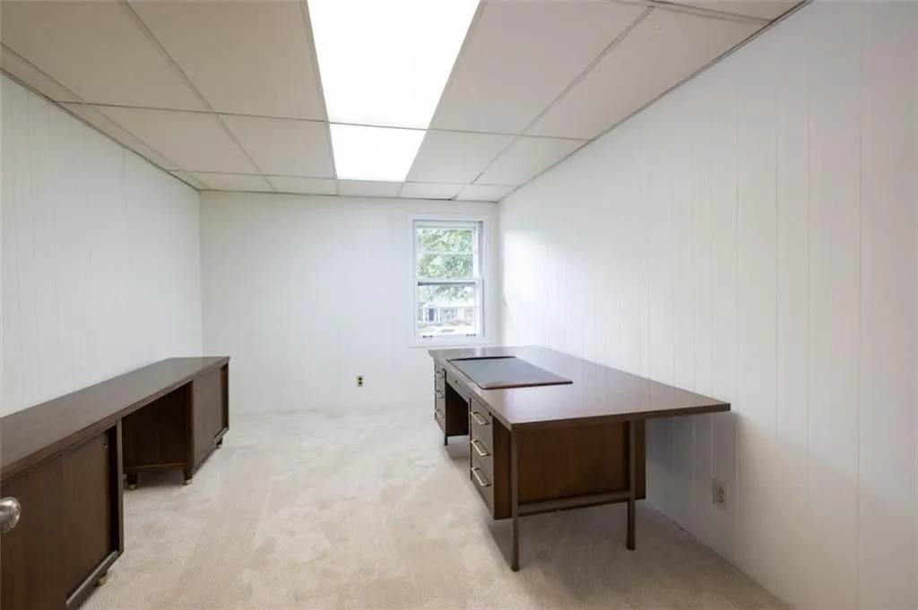 677 Starlight Drive, Sandy Springs, Georgia 30342, 4 Bedrooms Bedrooms, ,3 BathroomsBathrooms,Residential,Sold,677 Starlight Drive,7096687