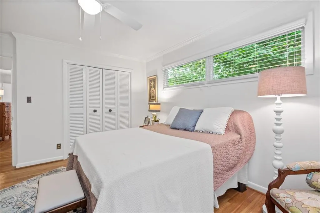 677 Starlight Drive, Sandy Springs, Georgia 30342, 4 Bedrooms Bedrooms, ,3 BathroomsBathrooms,Residential,Sold,677 Starlight Drive,7096687