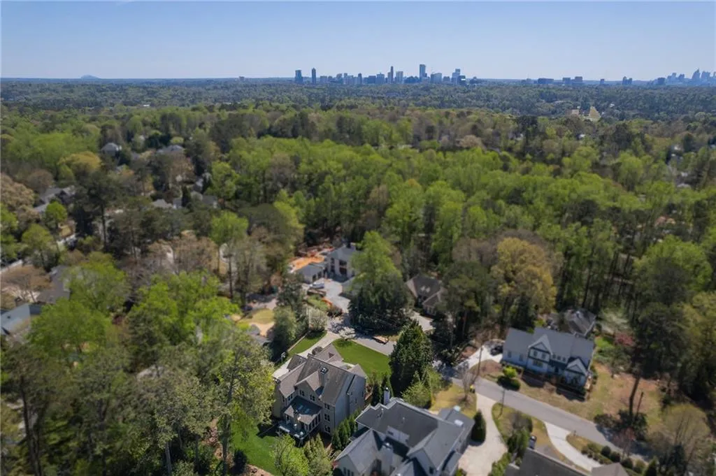 271 Lafayette Way, Sandy Springs, Georgia 30327, 6 Bedrooms Bedrooms, ,6 BathroomsBathrooms,Residential,Sold,271 Lafayette Way,7027555