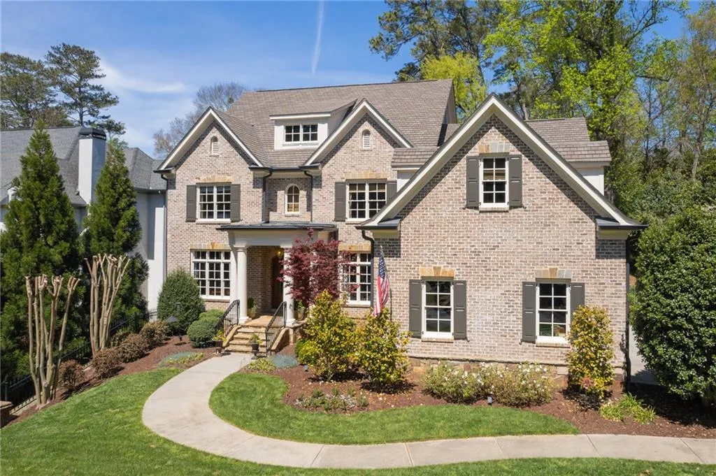 271 Lafayette Way, Sandy Springs, Georgia 30327, 6 Bedrooms Bedrooms, ,6 BathroomsBathrooms,Residential,Sold,271 Lafayette Way,7027555