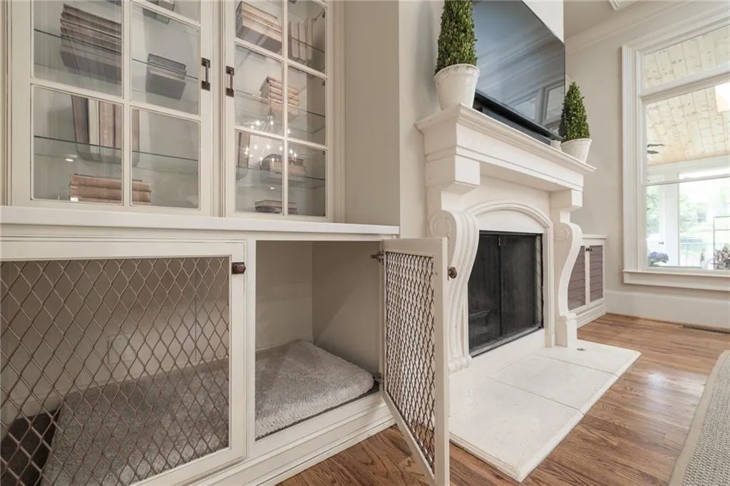 271 Lafayette Way, Sandy Springs, Georgia 30327, 6 Bedrooms Bedrooms, ,6 BathroomsBathrooms,Residential,Sold,271 Lafayette Way,7027555