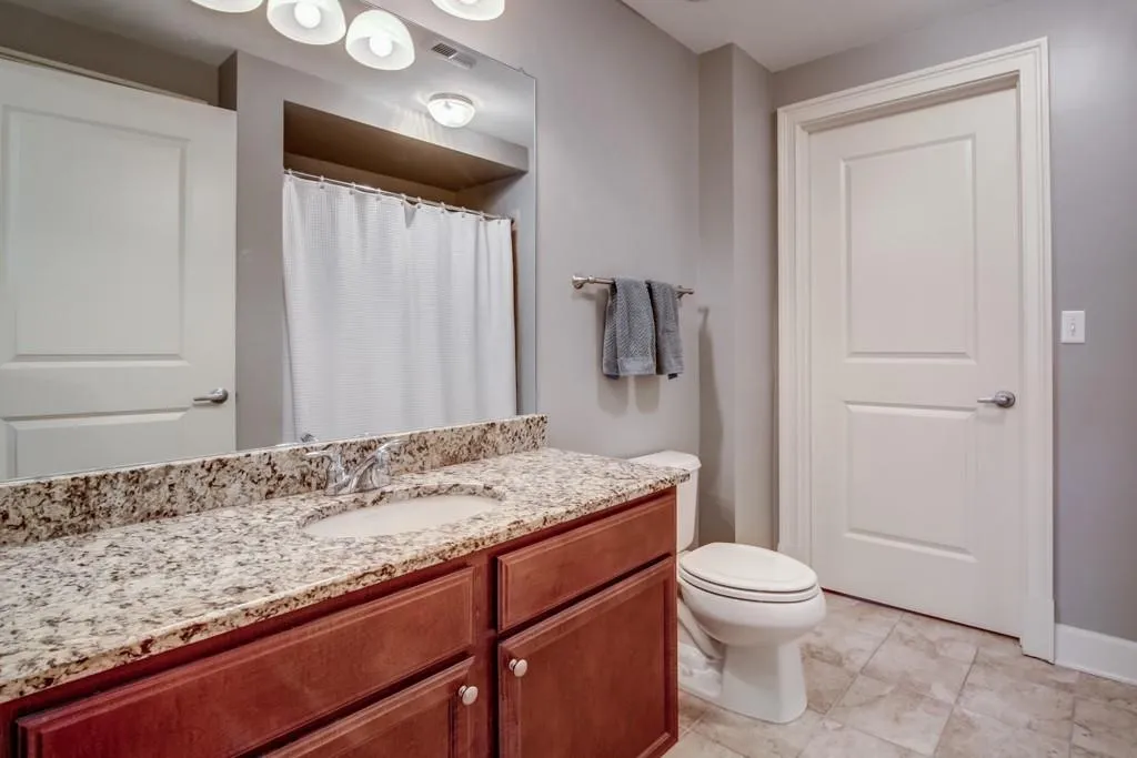 200 River Vista Drive Unit 615, Atlanta, Georgia 30339, 2 Bedrooms Bedrooms, ,2 BathroomsBathrooms,Residential,Sold,200 River Vista Drive Unit 615,5747724