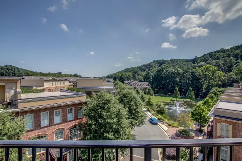 200 River Vista Drive Unit 615, Atlanta, Georgia 30339, 2 Bedrooms Bedrooms, ,2 BathroomsBathrooms,Residential,Sold,200 River Vista Drive Unit 615,5747724