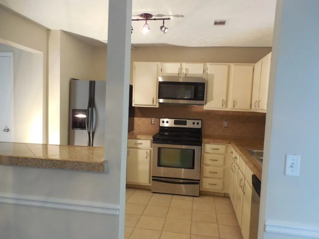 2305 Queen Anne Court, Sandy Springs, Georgia 30350, 2 Bedrooms Bedrooms, ,2 BathroomsBathrooms,Residential,Sold,2305 Queen Anne Court,6050361