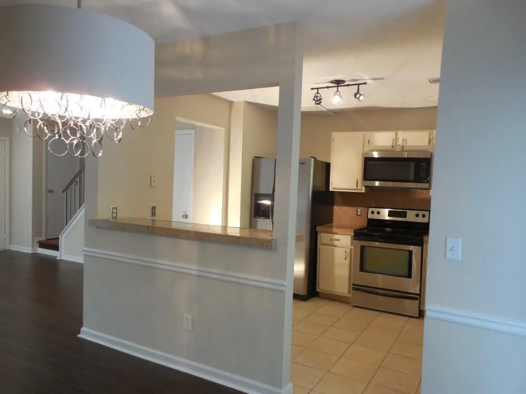 2305 Queen Anne Court, Sandy Springs, Georgia 30350, 2 Bedrooms Bedrooms, ,2 BathroomsBathrooms,Residential,Sold,2305 Queen Anne Court,6050361