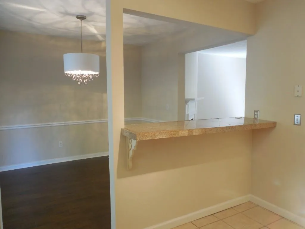 2305 Queen Anne Court, Sandy Springs, Georgia 30350, 2 Bedrooms Bedrooms, ,2 BathroomsBathrooms,Residential,Sold,2305 Queen Anne Court,6050361