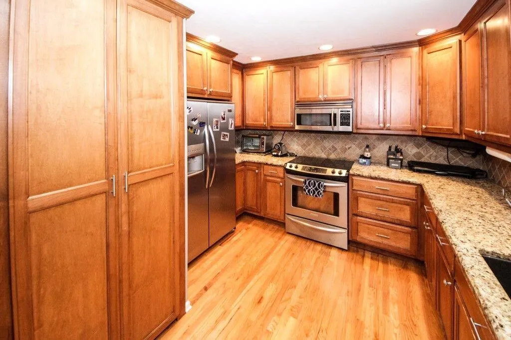 725 Dalrymple Road Unit 4d, Atlanta, Georgia 30328, 3 Bedrooms Bedrooms, ,2 BathroomsBathrooms,Residential,Sold,725 Dalrymple Road Unit 4d,6541143
