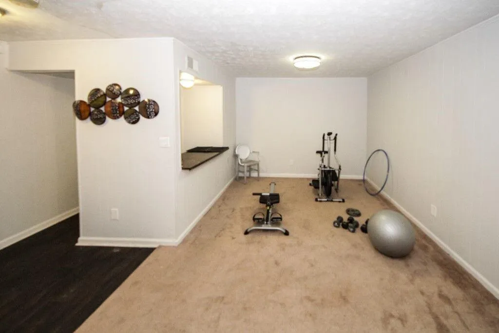 725 Dalrymple Road Unit 4d, Atlanta, Georgia 30328, 3 Bedrooms Bedrooms, ,2 BathroomsBathrooms,Residential,Sold,725 Dalrymple Road Unit 4d,6541143